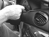 Brodit Extra-strength ProClip 213029 voor Ford Focus 1999-2004 - montagepositie op dashboard