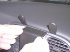 Brodit Extra-strength ProClip 213414 voor Volvo V40 2001-2003 en Volvo S40 2001-2003 - detail van dashboardmontage