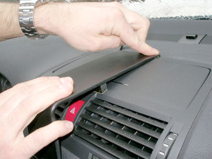 Brodit Extra-strength ProClip 213438 voor Skoda Octavia II 2005-2013 en Skoda Octavia II 2007-2013 - detail van dashboardmontage