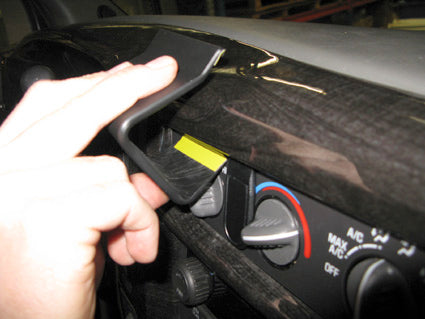 Brodit Extra-strength ProClip 213463 voor Chevrolet Van 2003-2007, Chevrolet Express 2003-2007 e.a. - montagepositie op dashboard
