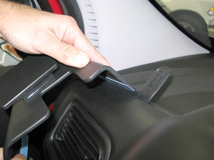 Brodit Extra-strength ProClip 213477 voor Fiat Doblò 2010-2014 en Opel Combo 2012-2018 - ProClip geplaatst in het voertuig