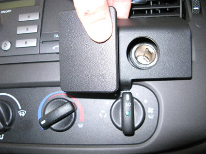 Brodit Extra-strength ProClip 213486 voor Ford Transit Tourneo 2007-2013 en Ford Transit 2007-2013 - montagepositie op dashboard