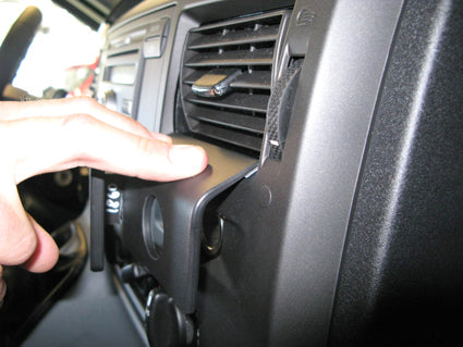 Brodit Extra-strength ProClip 213486 voor Ford Transit Tourneo 2007-2013 en Ford Transit 2007-2013 - detail van dashboardmontage