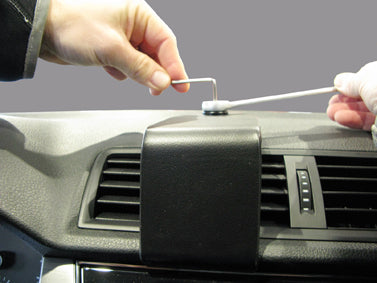 Brodit Extra-strength ProClip 213510 voor Skoda Fabia 2015-2021 - detail van dashboardmontage