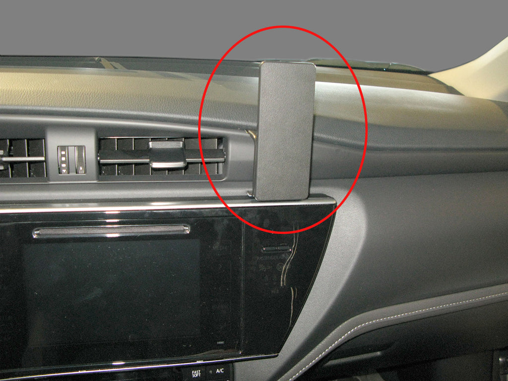 Brodit Extra-strength ProClip 213514 voor Toyota Auris Full Hybrid 2016-2019 en Toyota Auris 2016-2019 - montagefoto 7