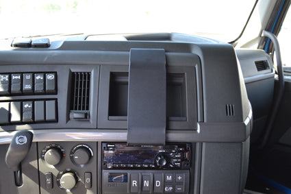 Brodit Extra-strength ProClip 213542 voor Volvo VNR series 2018-2024 en Volvo VNL series 2018-2024 - installatiepositie