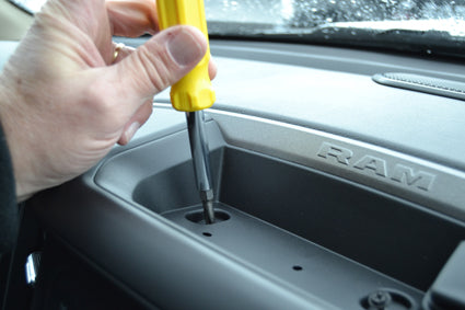 Brodit Extra-strength ProClip 213552 voor Ram Pick Up 1500 2019-2026 - montagepositie op dashboard