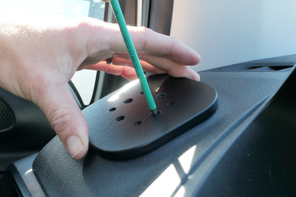 Brodit Extra-strength ProClip 213553 voor Citroen E-Berlingo 2025-2026, Citroen Berlingo III 2019-2026 e.a. - detail van dashboardmontage