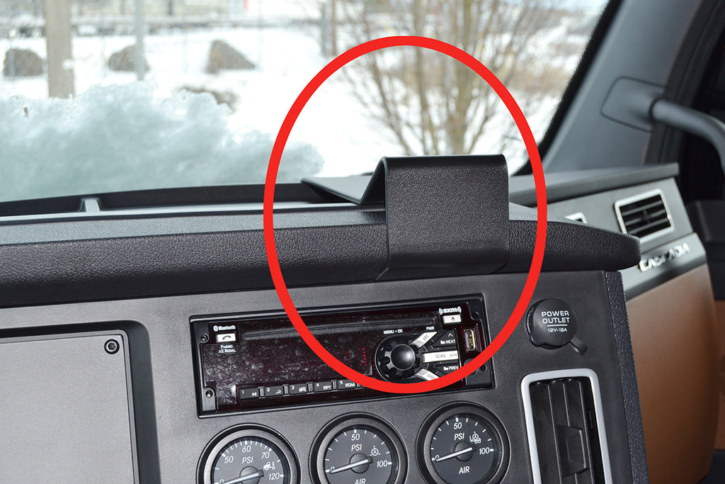 Brodit Extra-strength ProClip 213562 voor Freightliner Cascadia 2018-2026 - montagefoto 6