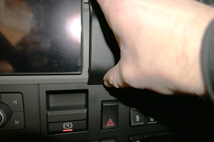 Brodit Extra-strength ProClip 213572 voor Volvo FM series 2021-2026 - montagepositie op dashboard