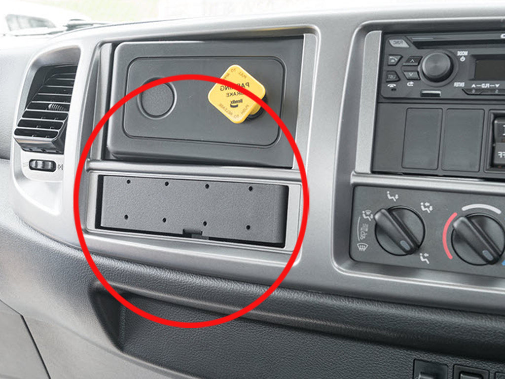 Brodit ProClip 313528 voor Hino 300-series 2005-2023 en Hino 200-series 2005-2022 - productfoto zwarte ABS montagebasis