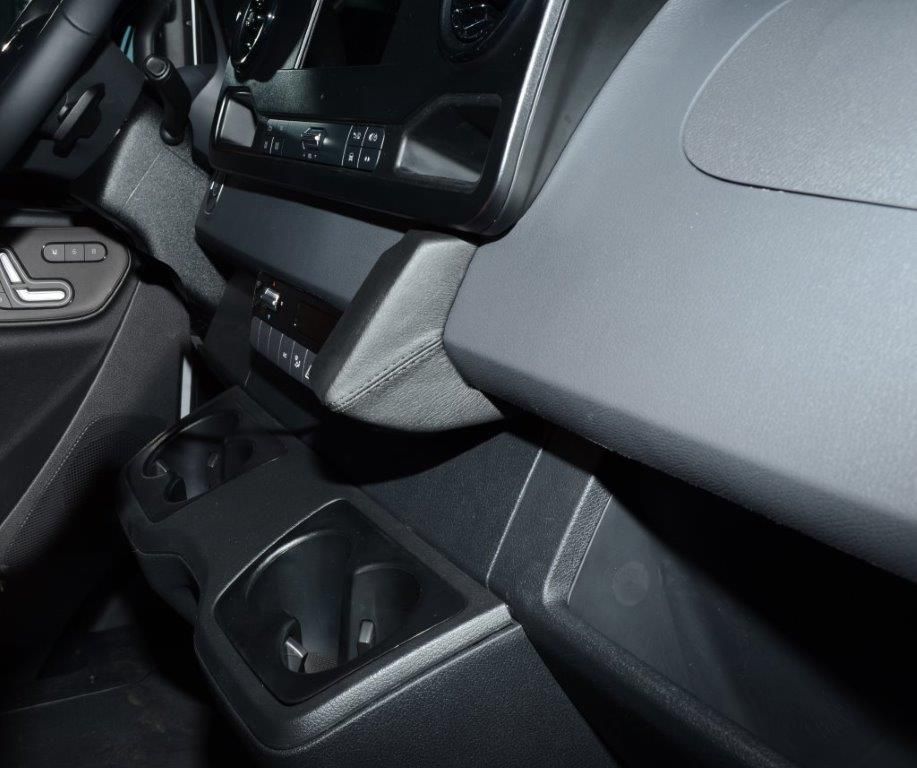 Kuda console voor Mercedes-Benz Sprinter – 520003335