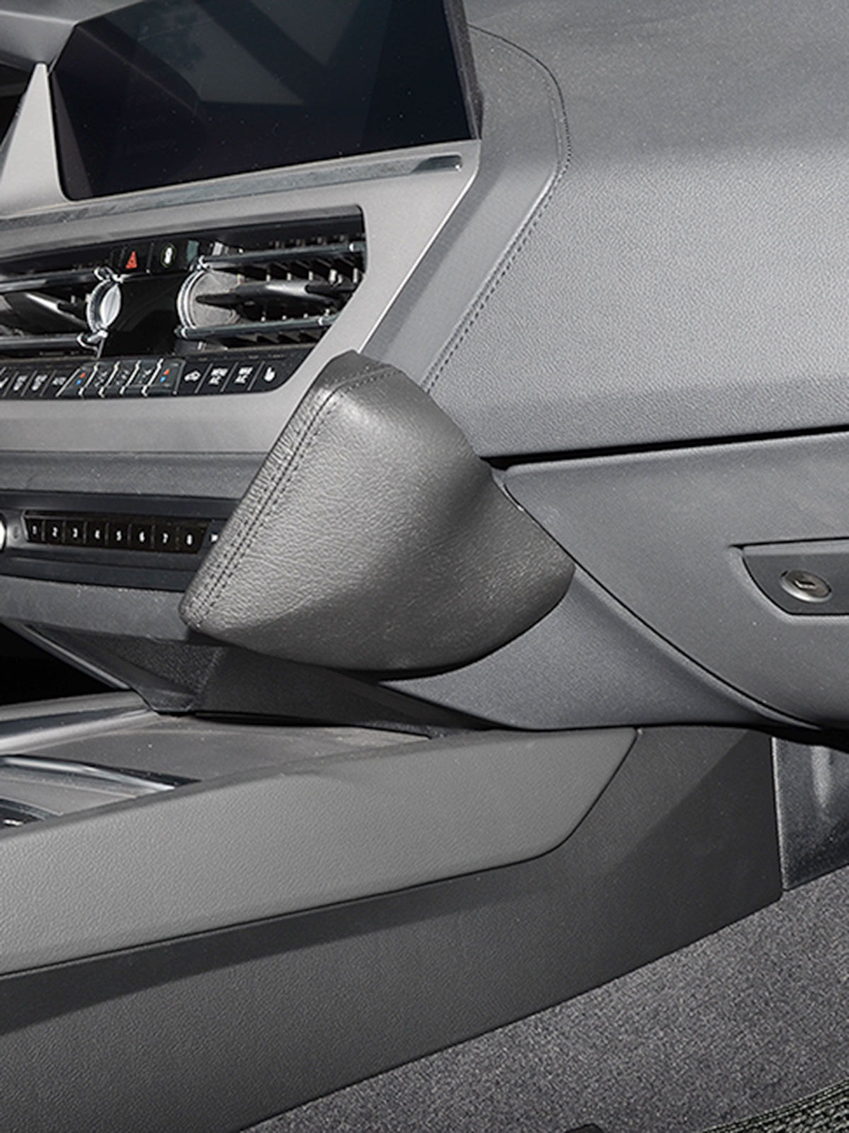 Kuda console voor BMW Z4-series – 520003605 – productafbeelding 2