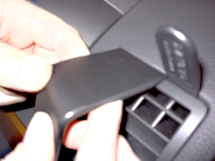 Brodit ProClip 603179 voor Volkswagen Touareg 2003-2009 - detail van dashboardmontage