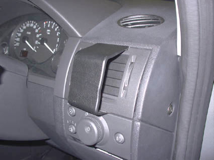 Brodit ProClip 603263 voor Opel Meriva 2003-2010 en Vauxhall Meriva 2003-2010 - detail van dashboardmontage
