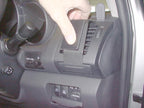 Brodit ProClip 603272 voor Lexus RX Series 2004-2009 - detail van dashboardmontage
