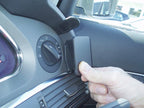 Brodit ProClip 603509 voor Audi S6 2004-2009 en Audi A6 2004-2009 - detail van dashboardmontage