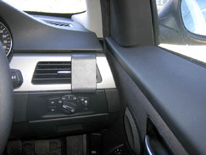 Brodit ProClip 603600 voor BMW 3-series E90, E91, E92, E93 2005-2012 - installatiepositie