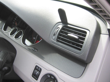 Brodit ProClip 603606 voor Volkswagen Passat CC 2009-2017, Volkswagen Passat Alltrack 2012-2015 en Volkswagen Passat 2005-2014 - montagepositie op dashboard
