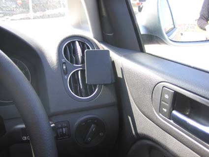 Brodit ProClip 603612 voor Volkswagen Tiguan 2008-2016 en Volkswagen Golf Plus 2005-2014 - installatiepositie