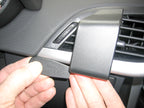 Brodit ProClip 603817 voor Peugeot 207 2006-2014 - montagepositie op dashboard