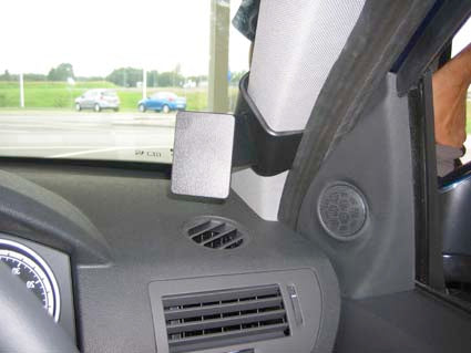 Brodit ProClip 604064 voor Holden Astra 2004-2009, Opel Astra 2004-2009 en Vauxhall Astra 2004-2009 - installatiepositie