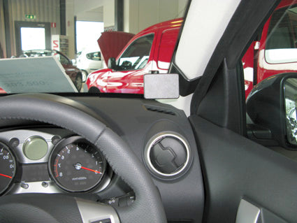 Brodit ProClip 604171 voor Nissan Qashqai +2 2009-2013 en Nissan Qashqai 2007-2013 - installatiepositie