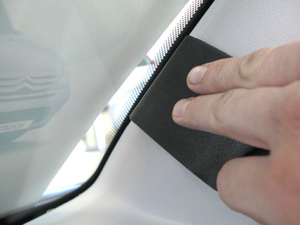 Brodit ProClip 604173 voor Citroen C3 2006-2009 - detail van dashboardmontage