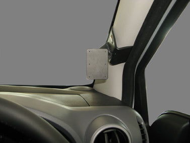 Brodit ProClip 604211 voor Citroen Berlingo Transport 2008-2018, Citroen Berlingo Family 2008-2018 en Peugeot Partner 2008-2018 - installatiepositie