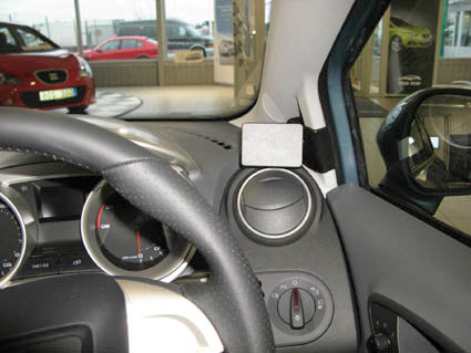Brodit ProClip 604272 voor Seat Ibiza 2009-2017 - installatiepositie