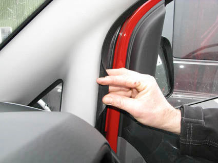Brodit ProClip 604290 voor Hyundai H1 2009-2020 - montagepositie op dashboard
