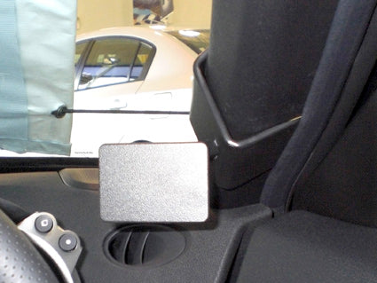 Brodit ProClip 604315 voor Nissan 370 Z 2009-2020 - detail van dashboardmontage