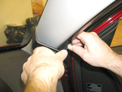 Brodit ProClip 604435 voor Kia Ceed 2010-2012 - montagepositie op dashboard