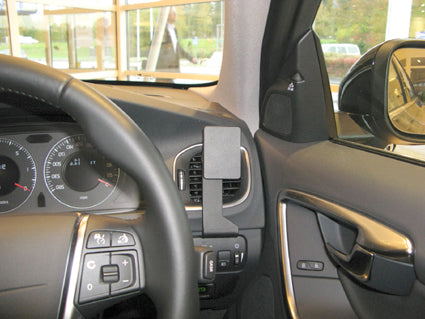 Brodit ProClip 604525 voor Volvo V60 2011-2018 en Volvo S60 2011-2018 - installatiepositie