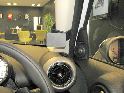 Brodit ProClip 604566 voor Mini Paceman 2013-2016 en Mini Countryman 2010-2016 - installatiepositie