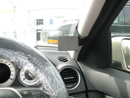 Brodit ProClip 604615 voor Mercedes Benz C-Class (180-320) 2011-2014 - installatiepositie