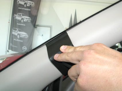 Brodit ProClip 604630 voor Nissan Micra 2011-2013 - detail van dashboardmontage