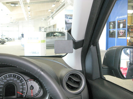Brodit ProClip 604630 voor Nissan Micra 2011-2013 - installatiepositie