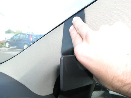 Brodit ProClip 604687 voor Hyundai i40 2012-2018 - detail van dashboardmontage