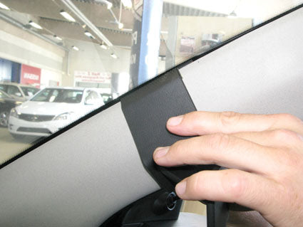 Brodit ProClip 604692 voor Kia Picanto 2011-2017 - detail van dashboardmontage