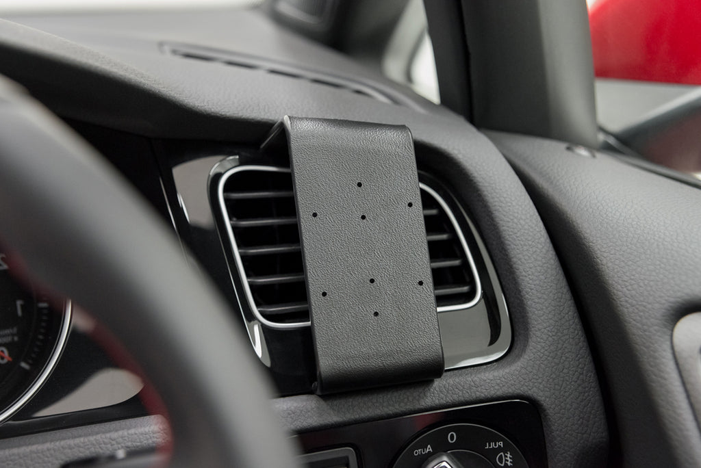 Brodit ProClip 604855 voor Volkswagen Golf VII Wagon 2013-2020, Volkswagen Golf VII Variant 2013-2020 e.a. - productfoto zwarte ABS montagebasis