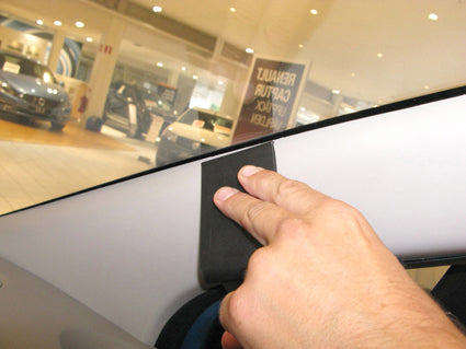 Brodit ProClip 604943 voor Renault Captur 2014-2019 - detail van dashboardmontage
