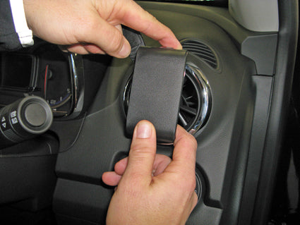 Brodit ProClip 604976 voor Holden Trax 2014-2020 - ProClip geplaatst in het voertuig
