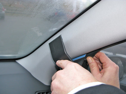 Brodit ProClip 604988 voor Hyundai i10 2014-2019 - montagepositie op dashboard