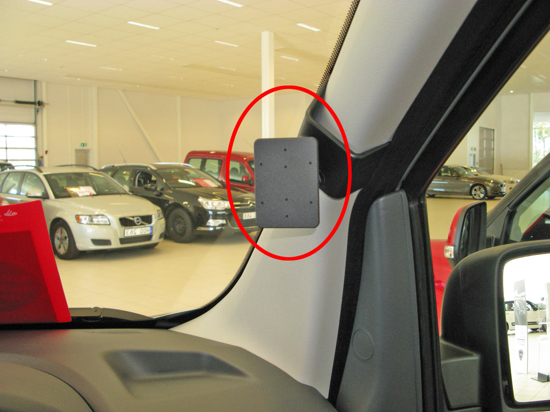 Brodit ProClip 604998 voor Citroen Jumpy 2nd Gen 2007-2016, Fiat Scudo 2007-2016 e.a. - productfoto zwarte ABS montagebasis