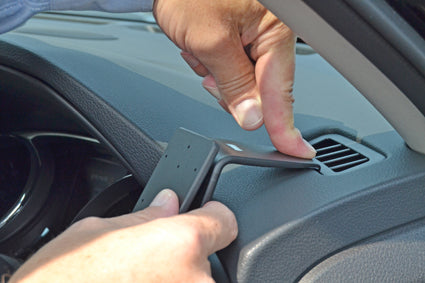 Brodit ProClip 605011 voor Nissan X-Trail 2014-2021 en Nissan Qashqai 2014-2021 - ProClip geplaatst in het voertuig