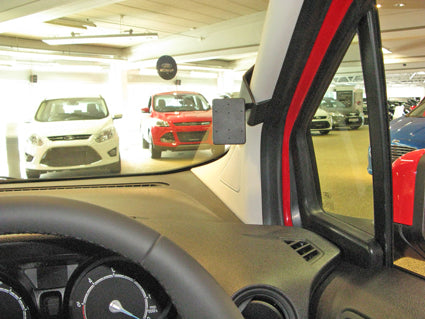 Brodit ProClip 605039 voor Ford Transit Courier 2014-2023 - installatiepositie