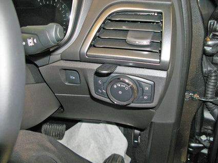 Brodit ProClip 605078 voor Ford Mondeo 2015-2022 - montagepositie op dashboard