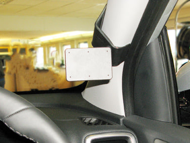 Brodit ProClip 605210 voor Kia Sportage 2016-2021 - detail van dashboardmontage