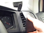 Brodit ProClip 605214 voor Volkswagen T6 Transporter/Pickup 2016-2020 en Volkswagen Caravelle 2016-2020 - detail van dashboardmontage